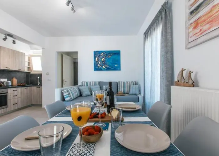 Naxosgrey11 Naxos City